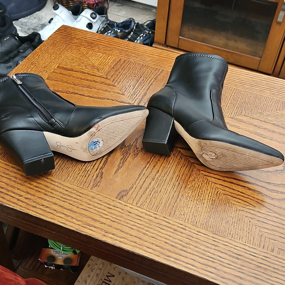 Jessica Simpson Black booties - Picture 5 of 5